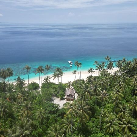 Pinang Island - Private Island Sea View Bungalows Singkil  Экстерьер фото