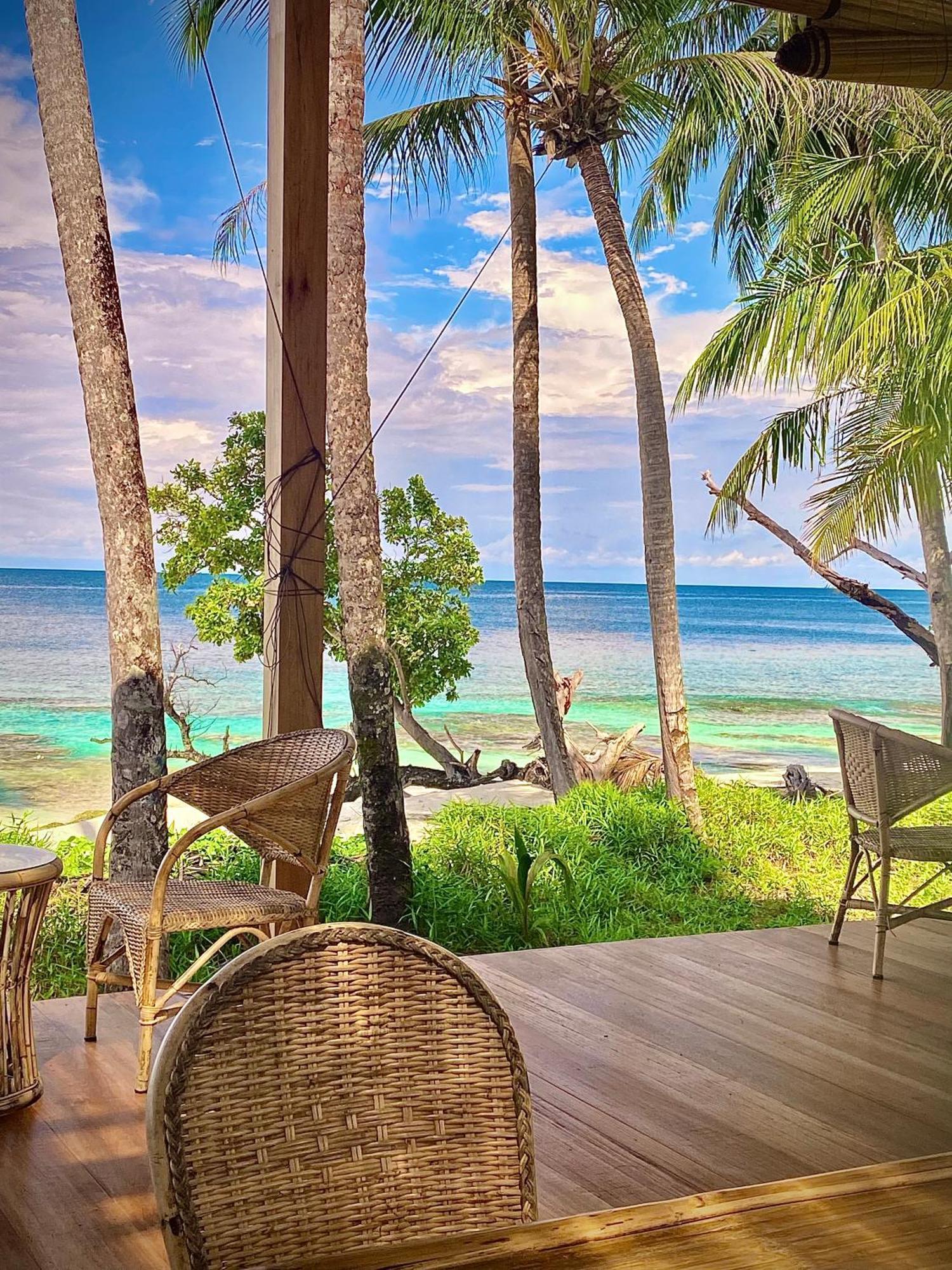 Pinang Island - Private Island Sea View Bungalows Singkil  Экстерьер фото