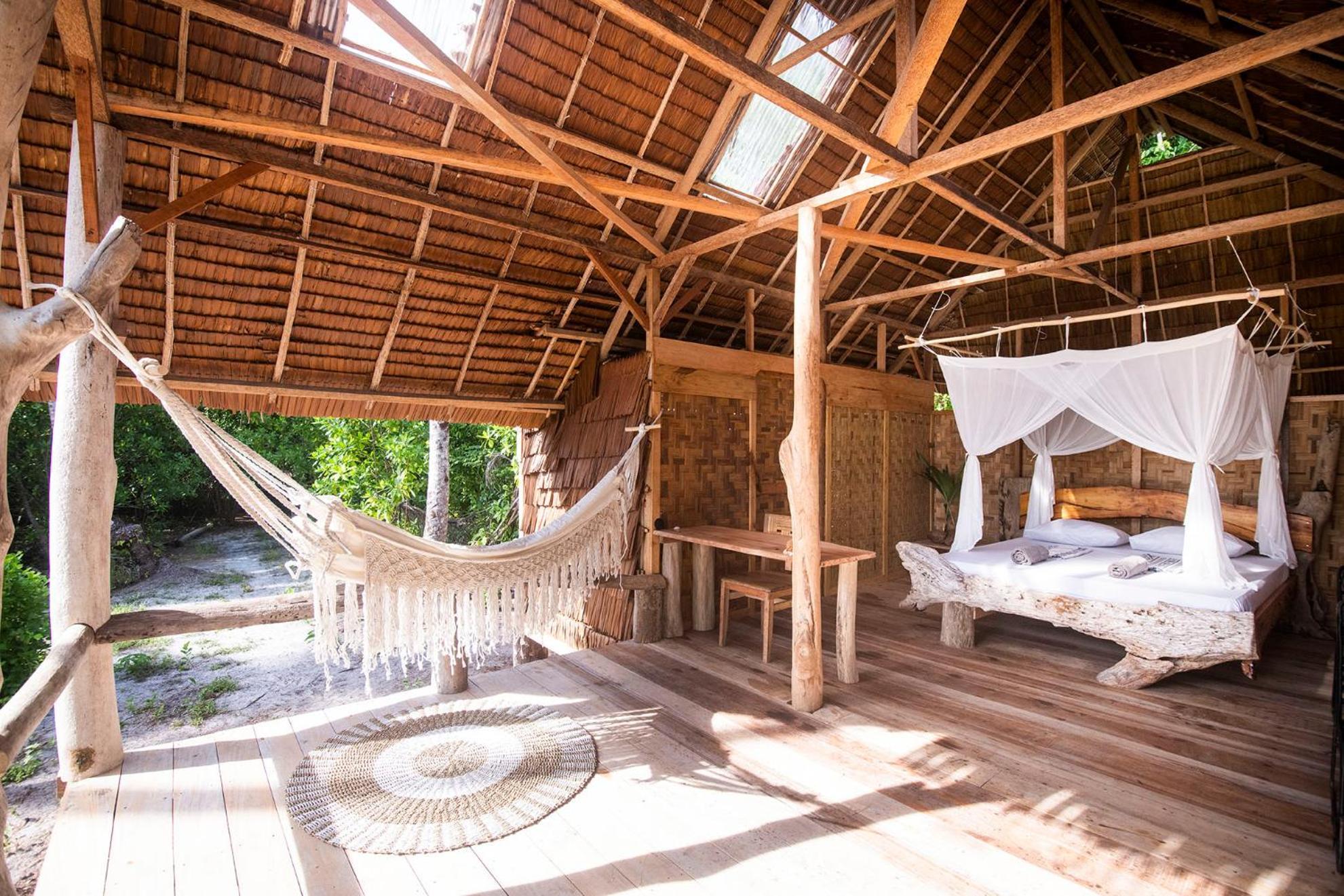 Pinang Island - Private Island Sea View Bungalows Singkil  Экстерьер фото
