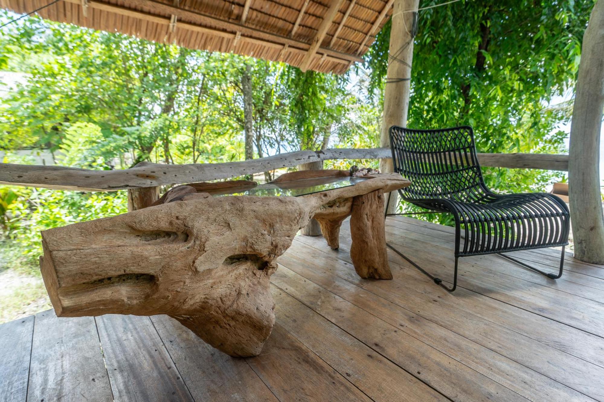 Pinang Island - Private Island Sea View Bungalows Singkil  Номер фото